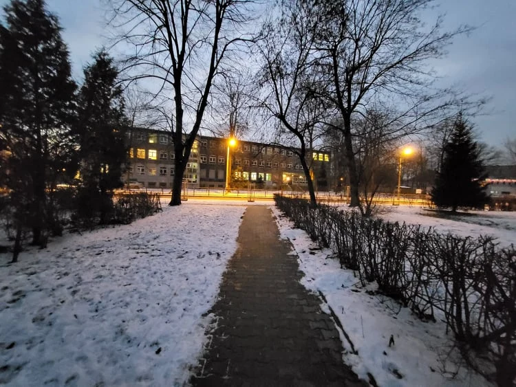 Zdjęcie wykonane Samsungiem Galaxy S21FE 5G