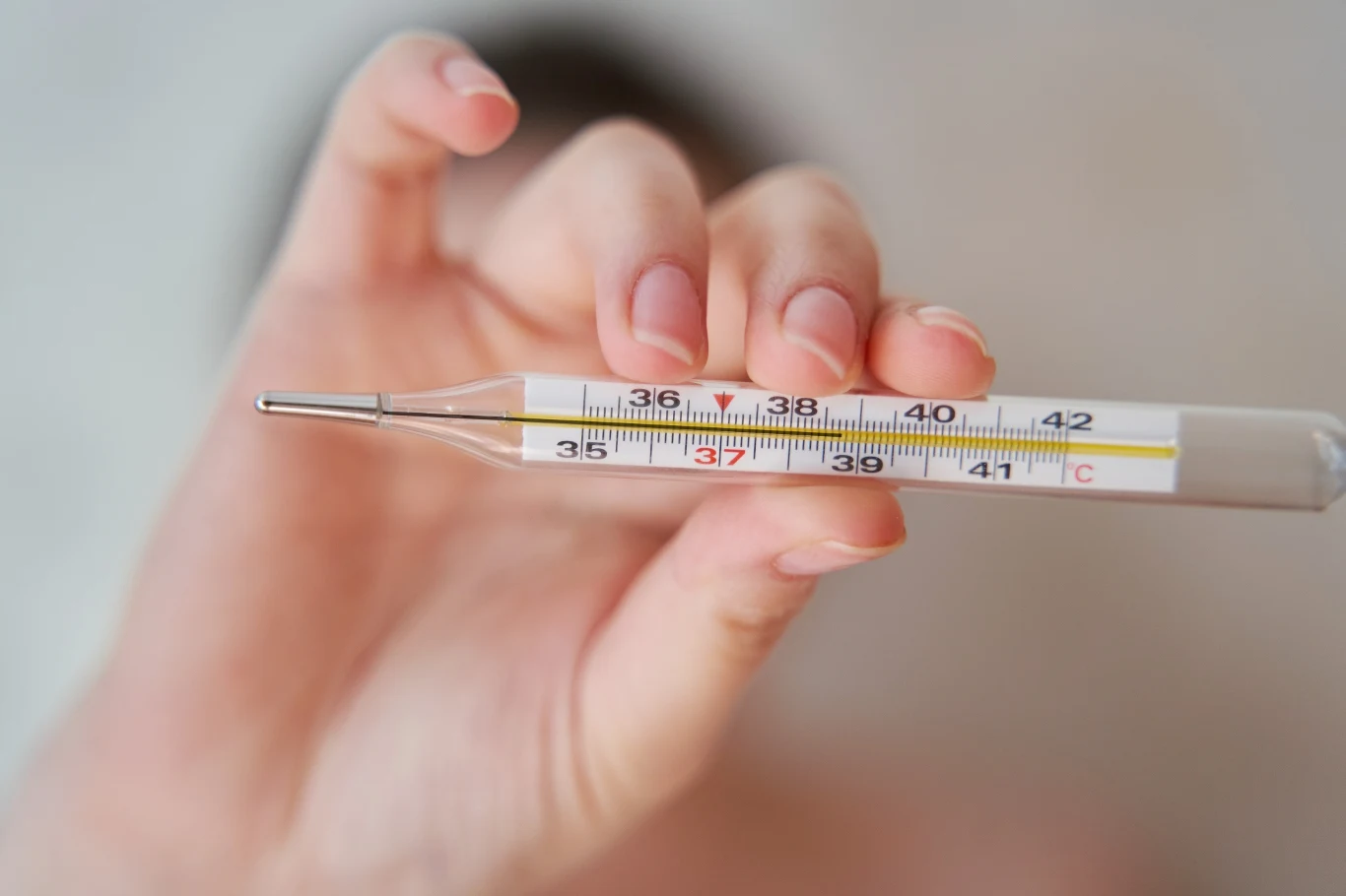 Termometry rtęciowe zostały wycofane ze sprzedaży. Po jaki termometr więc najlepiej sięgać? Termometry rtęciowe zostały wycofane ze sprzedaży. Po jaki termometr więc najlepiej sięgać?