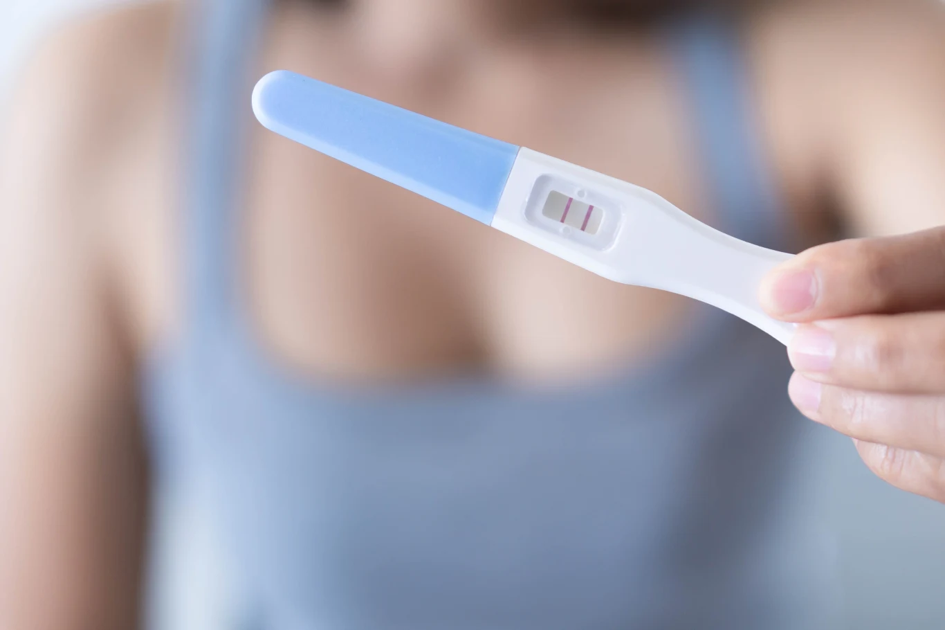 Dwie kreski na teście ciążowym? To wcale nie musi być ciąża Dwie kreski na teście ciążowym? To wcale nie musi być ciąża