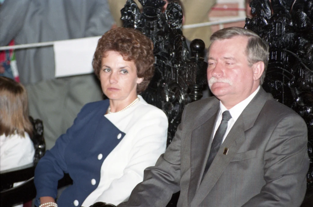 Danuta Wałęsa i Lech Wałęsa na zdjęciu w 1992 roku Danuta Wałęsa i Lech Wałęsa na zdjęciu w 1992 roku