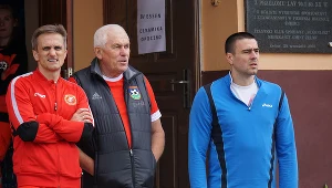 Były trener Widzewa nie ma za co żyć. Dzwoni i pyta o pracę 