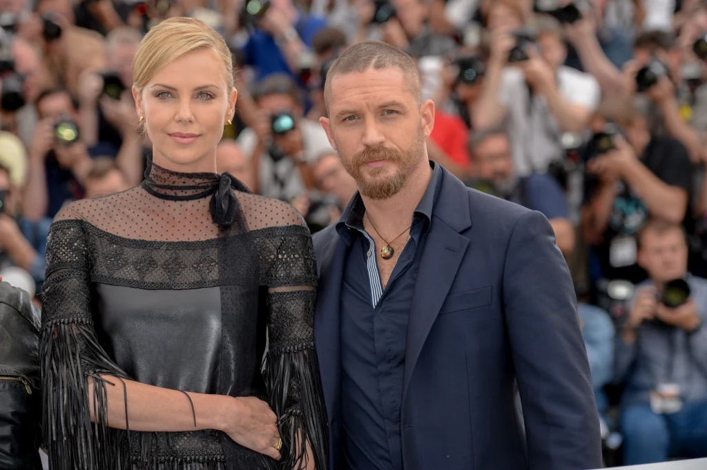 Charlize Theron i Tom Hardy Charlize Theron i Tom Hardy