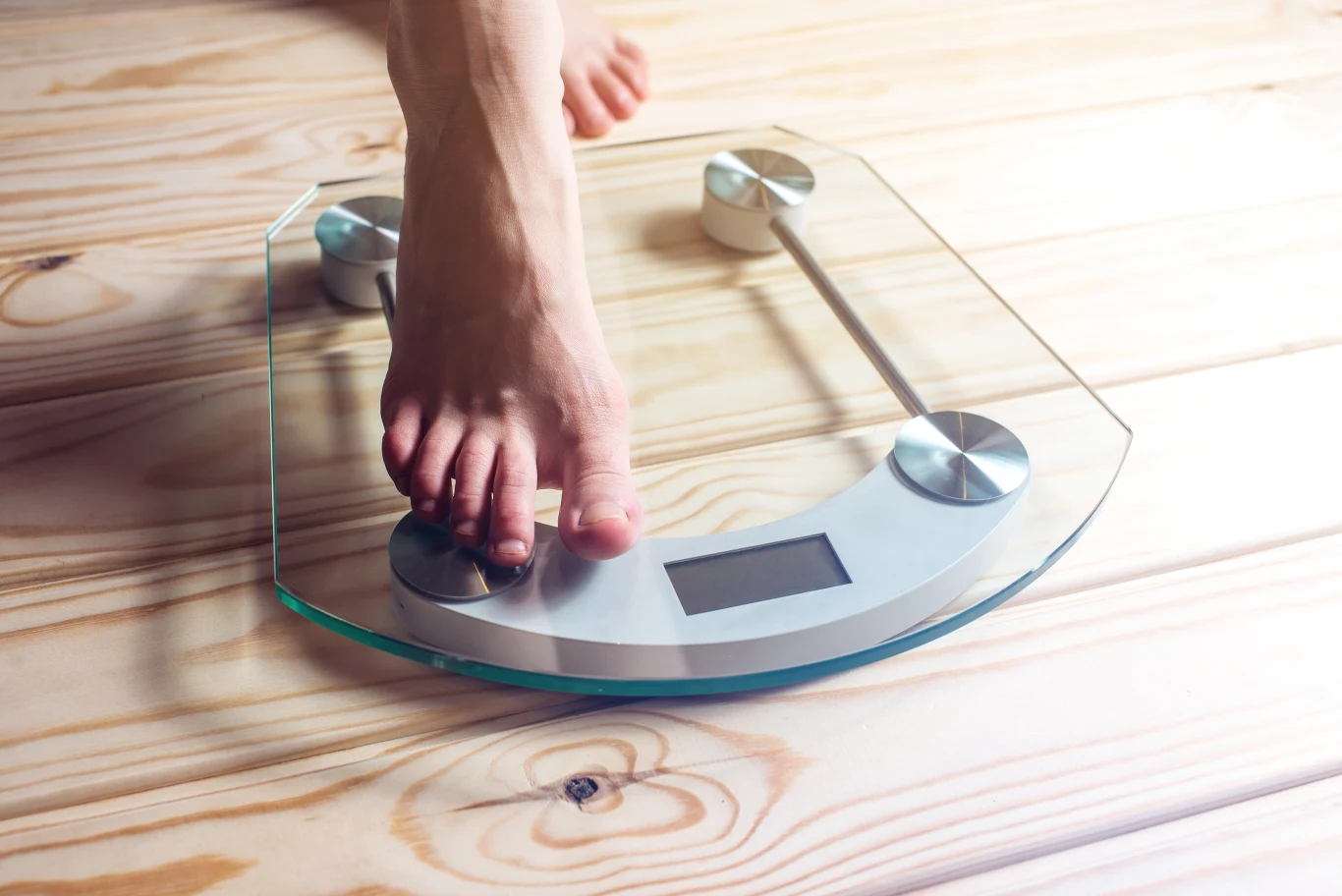 Ważenie się - niby prosta czynność. A jednak można przy niej popełnić wiele błędów Ważenie się - niby prosta czynność. A jednak można przy niej popełnić wiele błędów