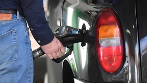 Ceny paliw w hurcie mogą być w piątek wyższe o 100 zł na metr sześc.