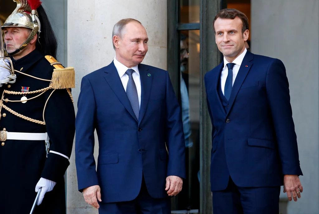 Władimir Putin i Emmanuel Macron, zdjęcie archiwalne