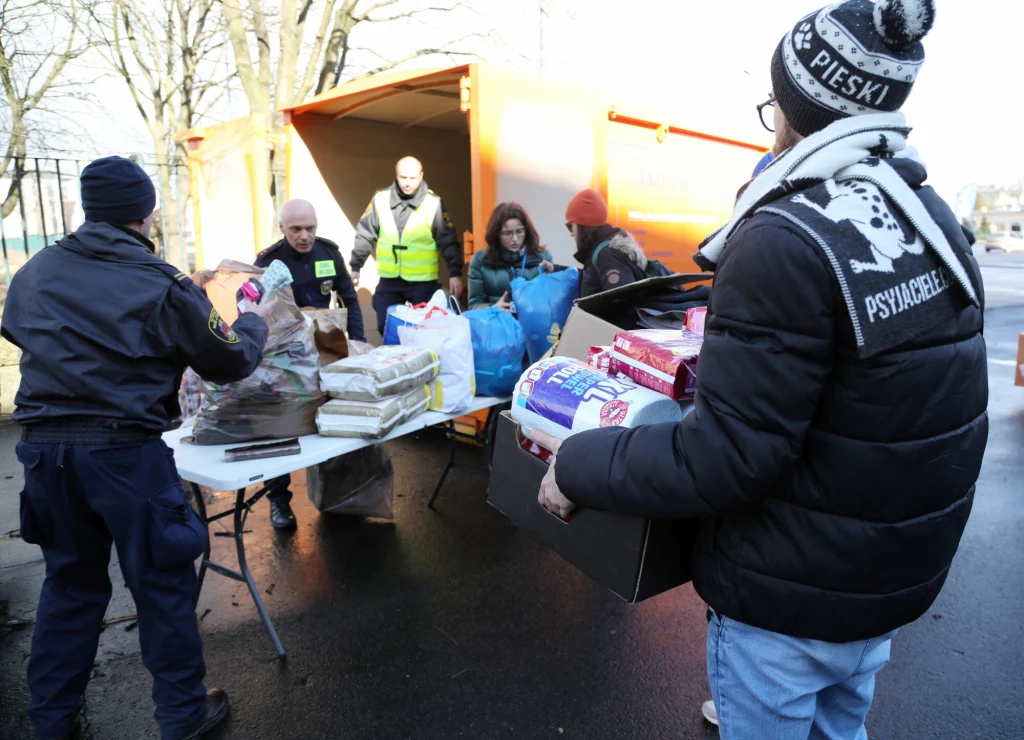 Polacy pomagają Ukraińcom. Na zdj. zbiórka w Krakowie