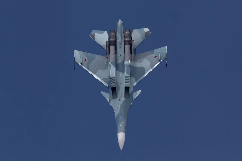 Myśliwiec odrzutowy Sukhoi Su-30SM rosyjskiej marynarki wojennej