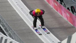 Wojna w Ukrainie. Norweski Związek Narciarski wyklucza zawodników z Rosji i Białorusi. Na zdjęciu: rosyjski skoczek Jewgienij Klimow