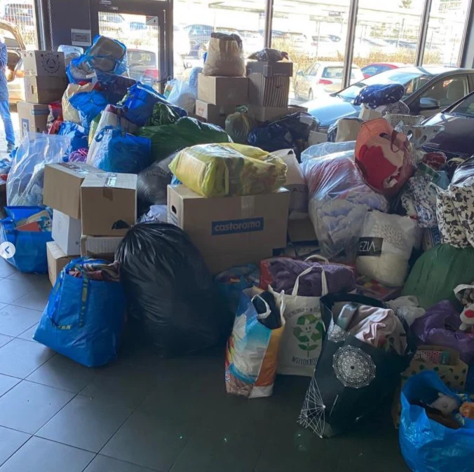 Anna Lewandowska przekazała dary uchodźcom @annalewandowskahpba/ Anna Lewandowska przekazała dary uchodźcom @annalewandowskahpba/