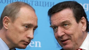 Pracownicy biura byłego kancelerza Niemiec Gerharda Schroedera odchodzą! Powód: zażyłość Schroedera z Putinem