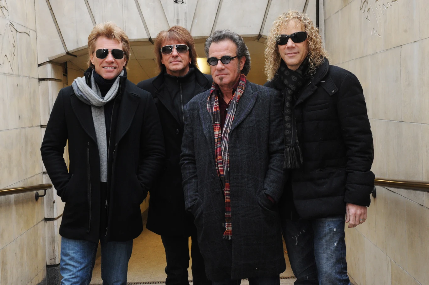 Prawdziwy przełom dopiero nadchodził. Wraz z albumem "Slippery When Wet" z 1986 roku grupa uzyskała status megagwiazd, a ich przeboje "Livin’ On a Prayer" oraz "You Give The Love Bad Name" emitowały na okrągło radia oraz MTV. Żaden późniejszy krążek nie powtórzył sukcesu tego albumu – to nadal jedna z najlepiej sprzedających się płyt w USA. Jest to jednocześnie jeden z sześciu najczęściej kupowanych albumów hard rockowych wszech czasów. Grupa w 2013 roku - byli wówczas główną gwiazdą festiwalu BST w londyńskim Hyde Parku.