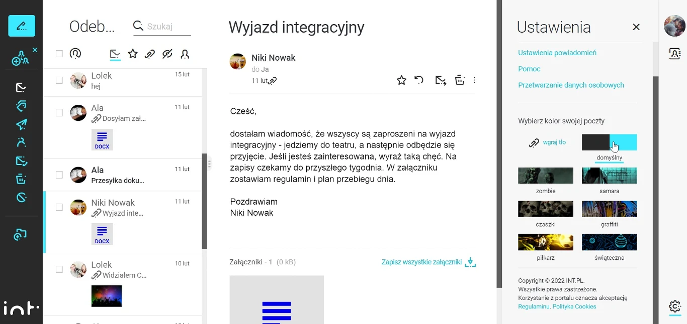 int tło