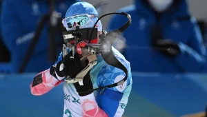 Na zdjęciu rosyjski biathlonista Aleksandr Łoginow