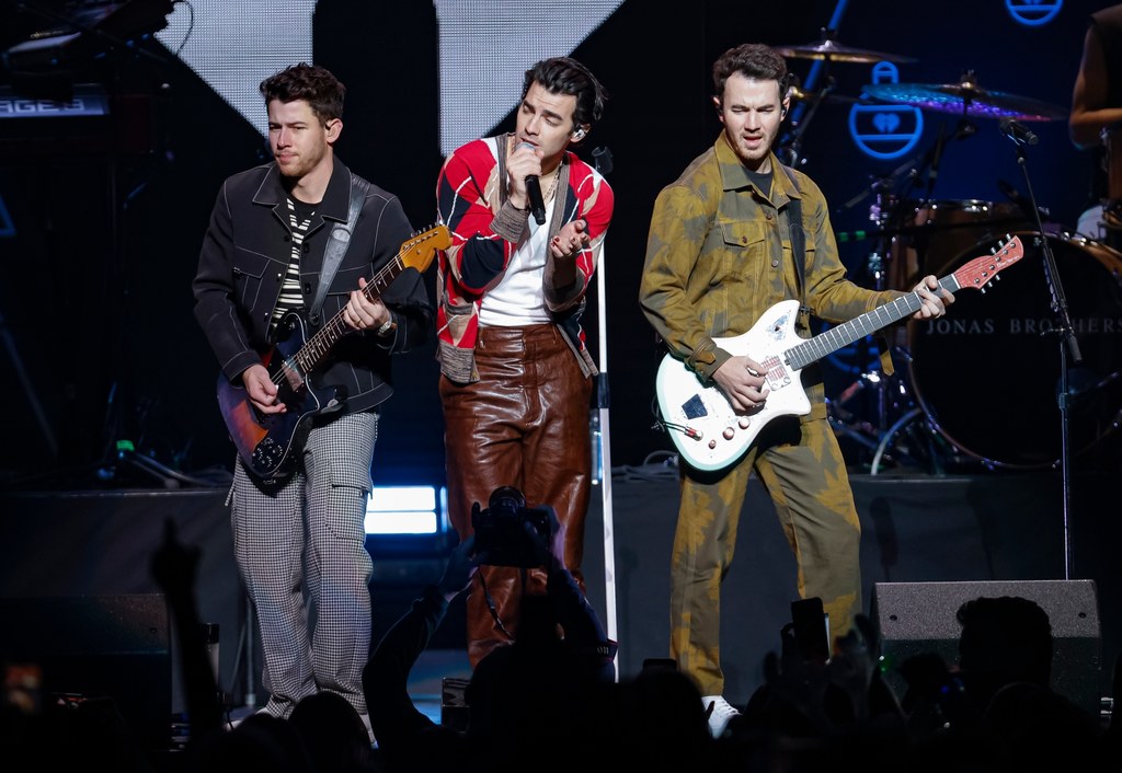 Jonas Brothers otwierają kolejną restaurację w hołdzie babci