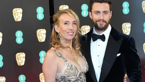Sam Taylor-Johnson z młodszymo23 lata mężem  - aktorem Aaaronem Johnsonem-Taylorem
