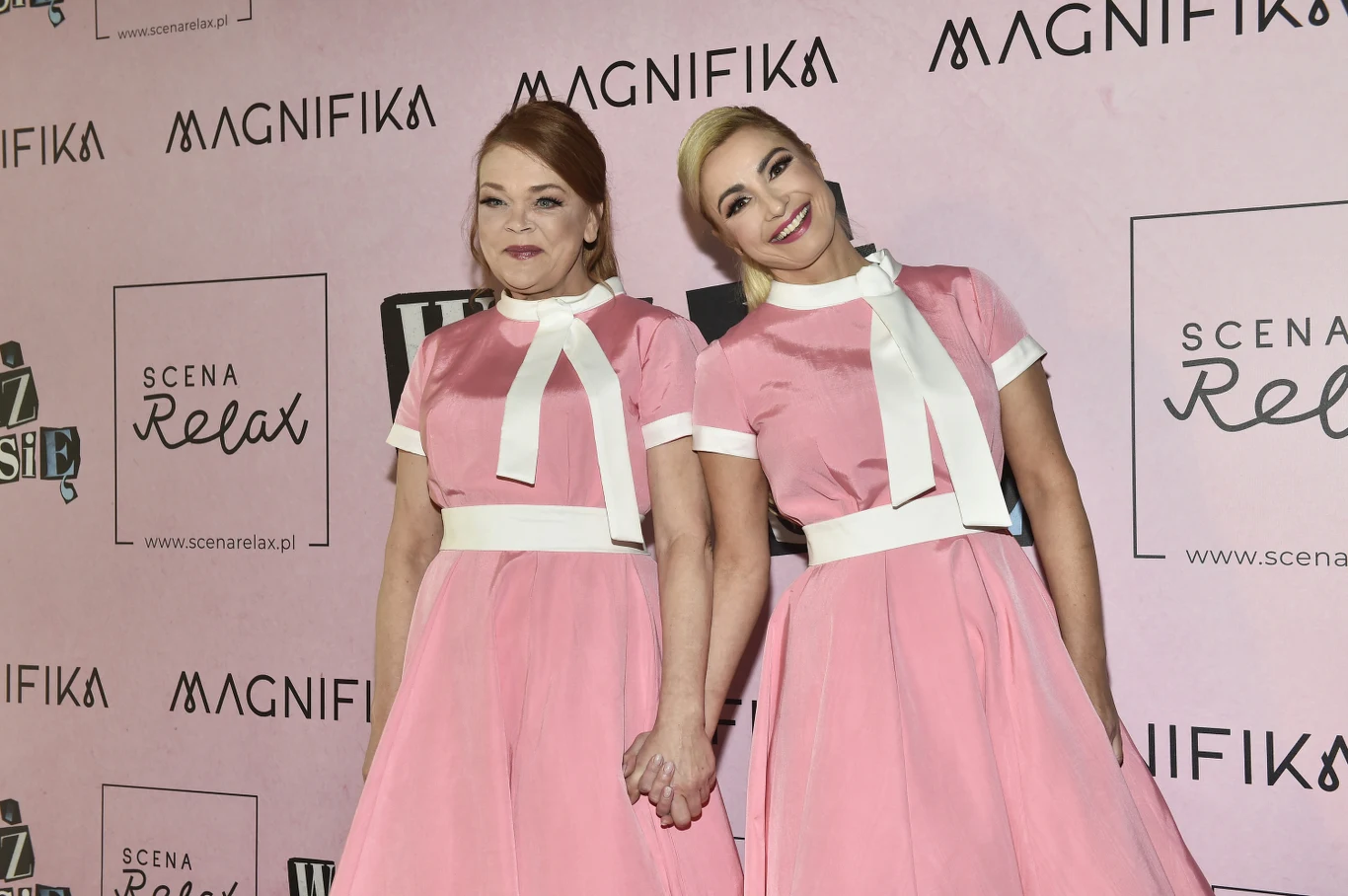 Joanna Brodzik i Beata Kawka na premierze spektaklu "Wstydź się" Joanna Brodzik i Beata Kawka na premierze spektaklu "Wstydź się"