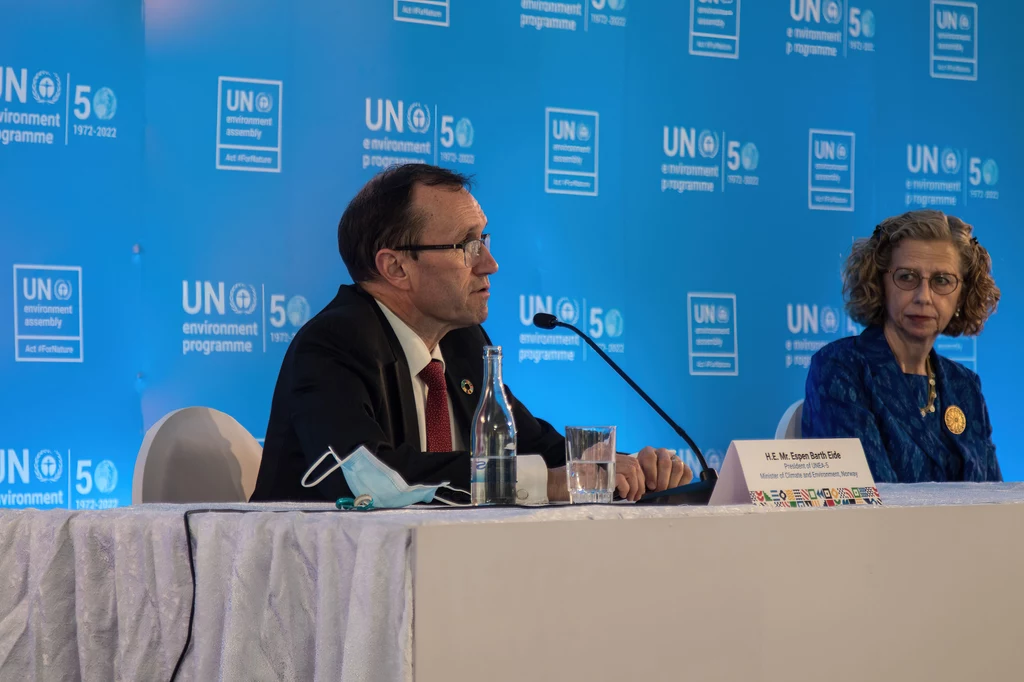 Podczas zgromadzenia ONZ w Nairobi podjęto historyczną decyzję, aby rozpocząć prace nad międzynarodowym "traktatem plastikowym"