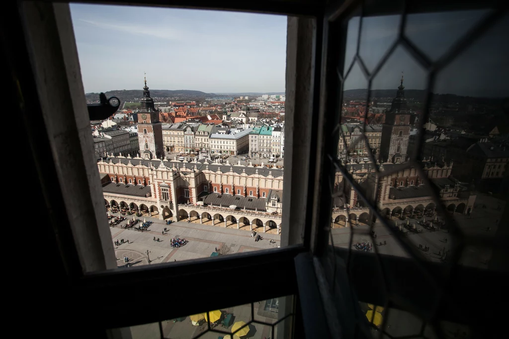 Widok na krakowski rynek z Wieży Mariackiej