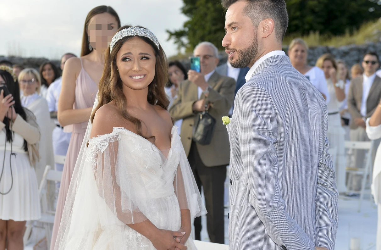 Agnieszka Mrozińska i Alex Caprice w dniu ślubu Agnieszka Mrozińska i Alex Caprice w dniu ślubu