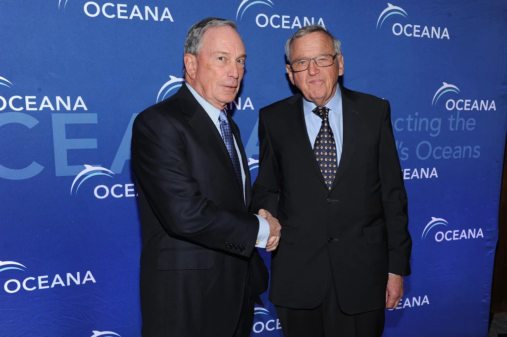 Michael Bloomberg i Hansjoerg Wyss (po prawej) Michael Bloomberg i Hansjoerg Wyss (po prawej)