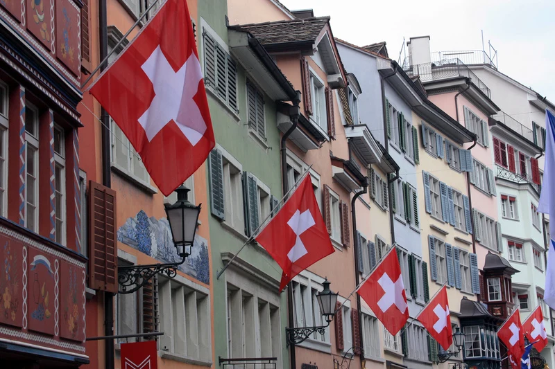 Szwajcaria uderza w centralny bank Rosji