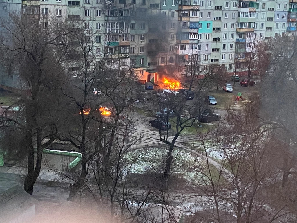 Mariupol jest atakowany i oblężony przez Rosjan Mariupol jest atakowany i oblężony przez Rosjan