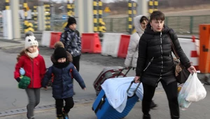 Z Ukrainy uciekło już ponad 1,2 mln uchodźców wojennych