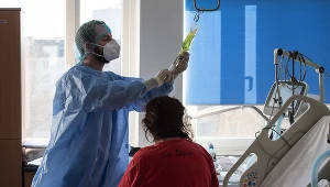 Czwarta fala pandemii na oddziale intensywnej terapii szpitala w Lublinie