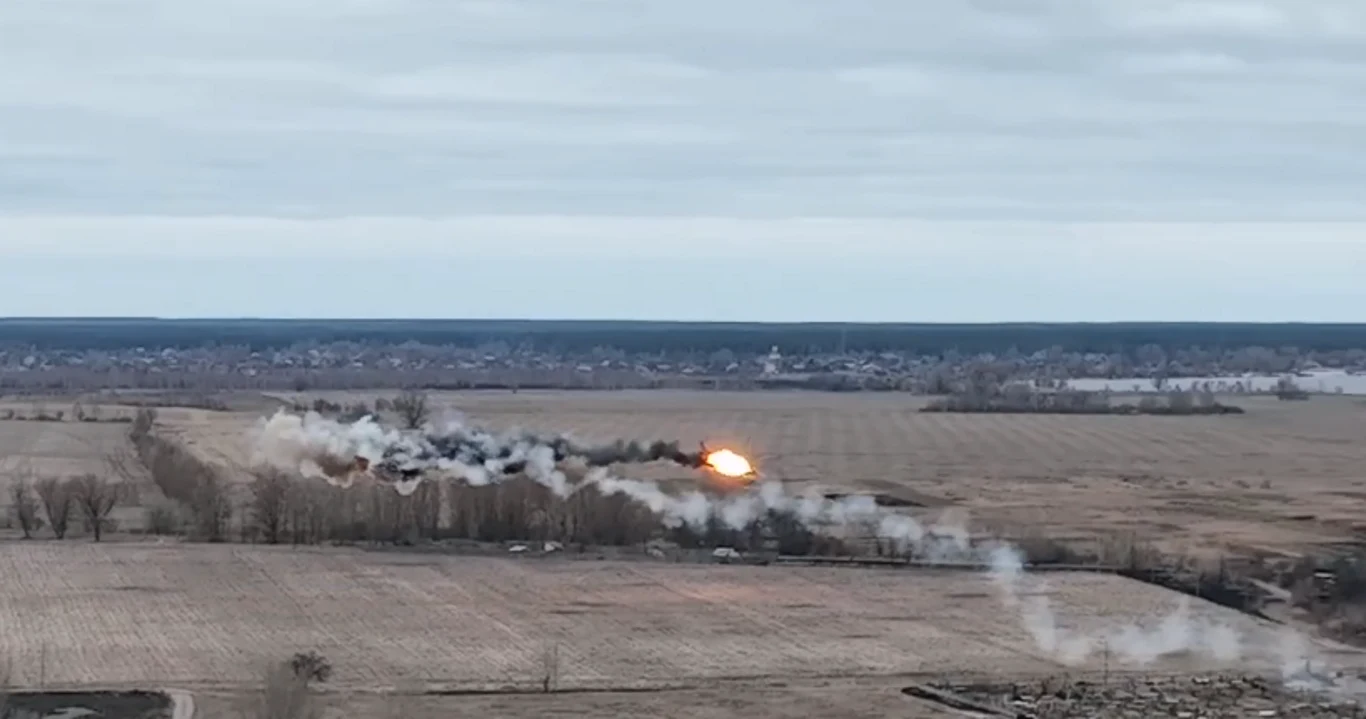 Zestrzelenie rosyjskiego śmigłowca bojowego Mi-24 Zestrzelenie rosyjskiego śmigłowca bojowego Mi-24