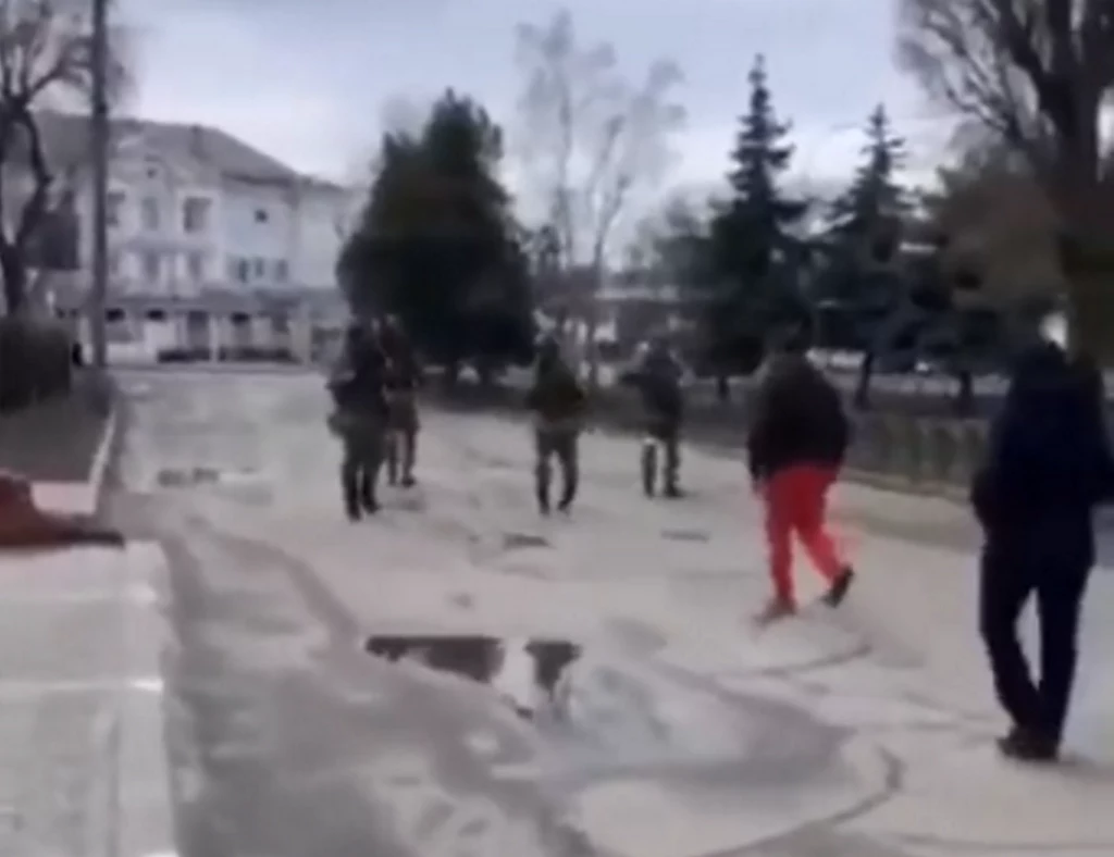 Kadr z materiału wideo doradcy szefa MSW Anton Heraszczenko Kadr z materiału wideo doradcy szefa MSW Anton Heraszczenko