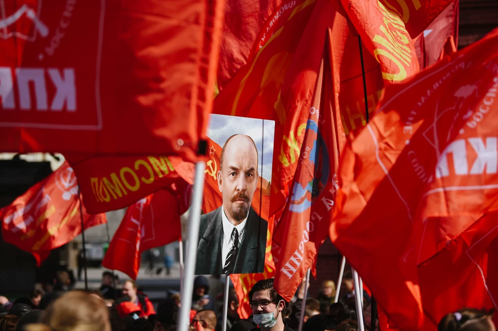 Lenin miał być "wiecznie żywym" pomnikiem rewolucji