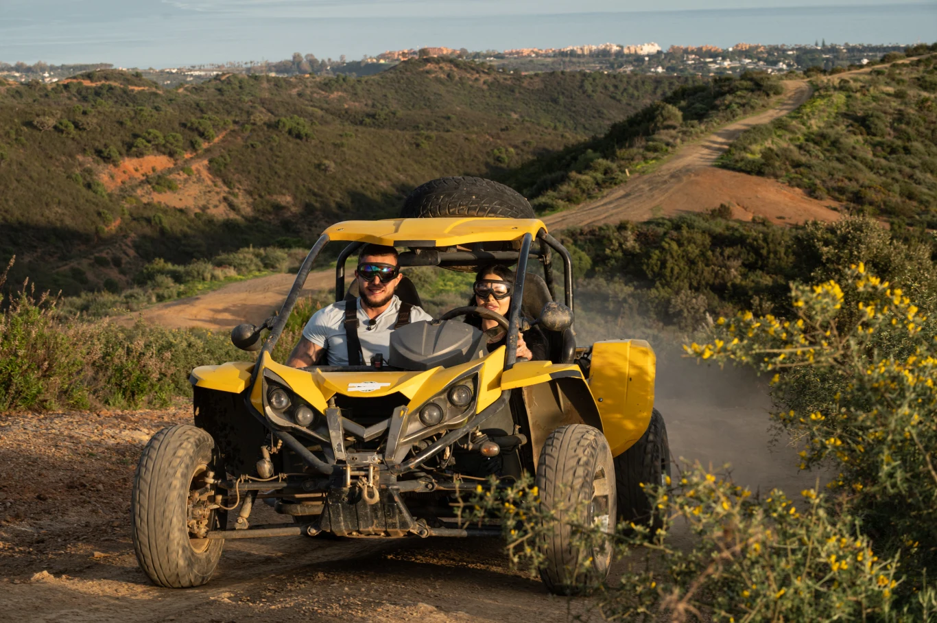 "Love Island. Wyspa Miłości" "Love Island. Wyspa Miłości"