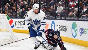 Auston Matthew (na pierwszym planie)