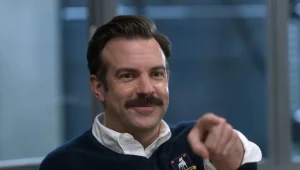 Jason Sudeikis w serialu "Ted Lasso"