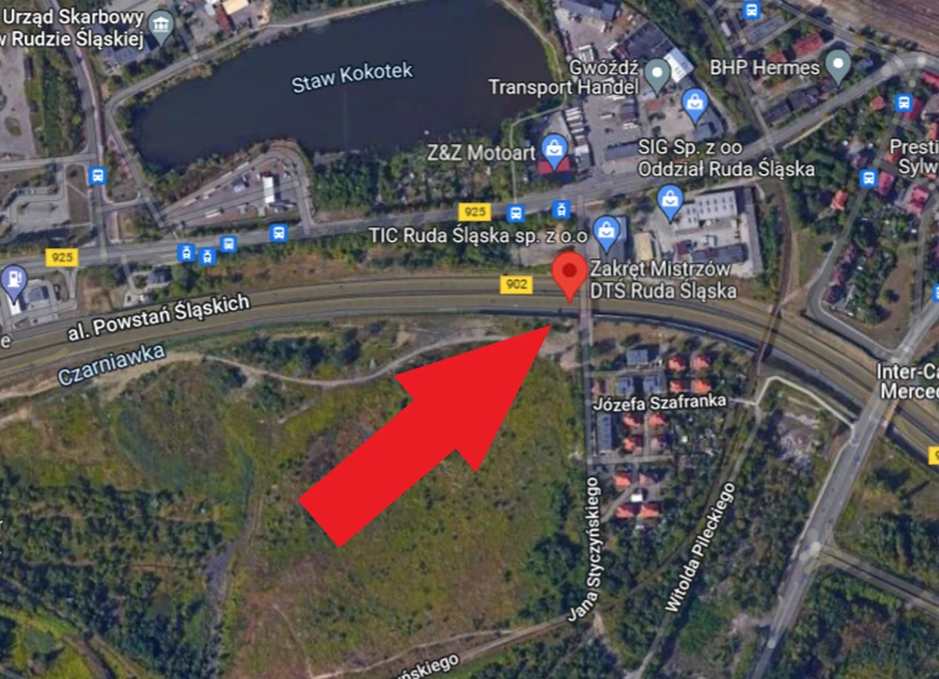 Zakręt mistrzów w Rudzie Śląskiej - zdaniem kierowców to miejsce jest pechowe Zakręt mistrzów w Rudzie Śląskiej - zdaniem kierowców to miejsce jest pechowe