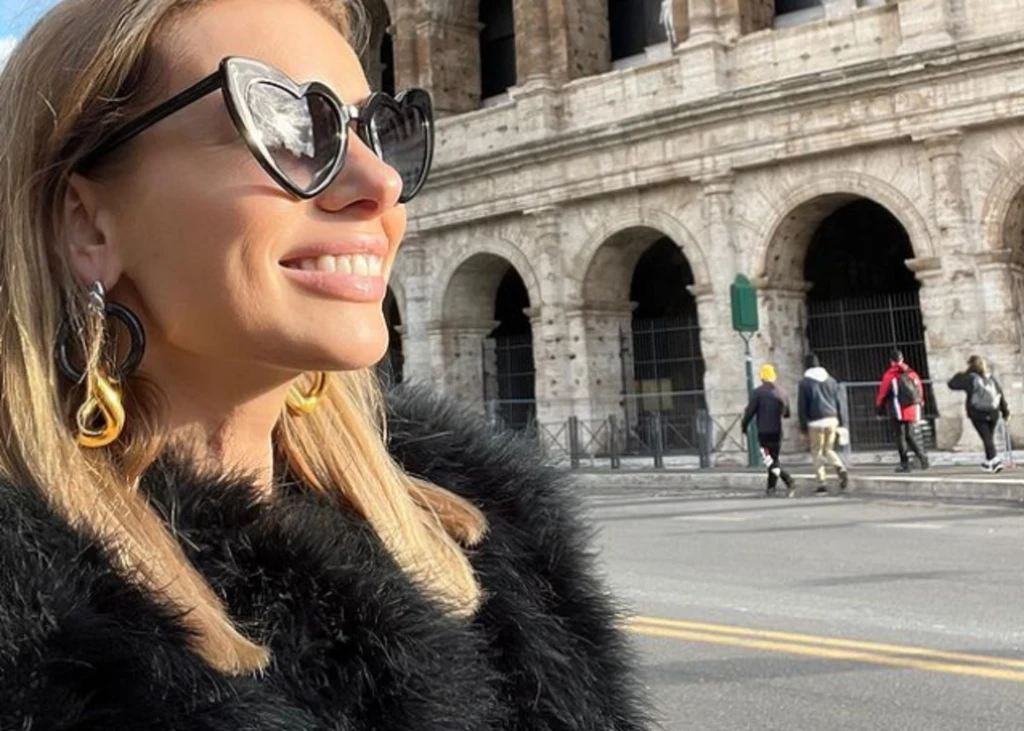 Izabela Janachowska https://www.instagram.com/izabelajanachowska/