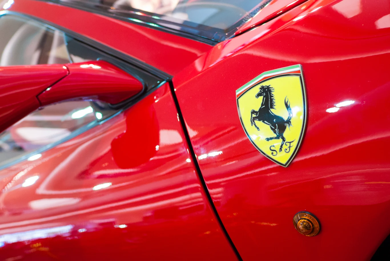 Ferrari przeciwko wojnie Ferrari przeciwko wojnie