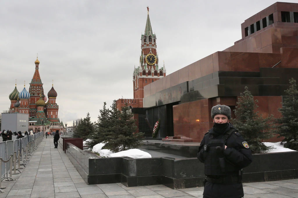 Mauzoleum Lenina na Placu Czerwonym to jeden z symboli Rosji