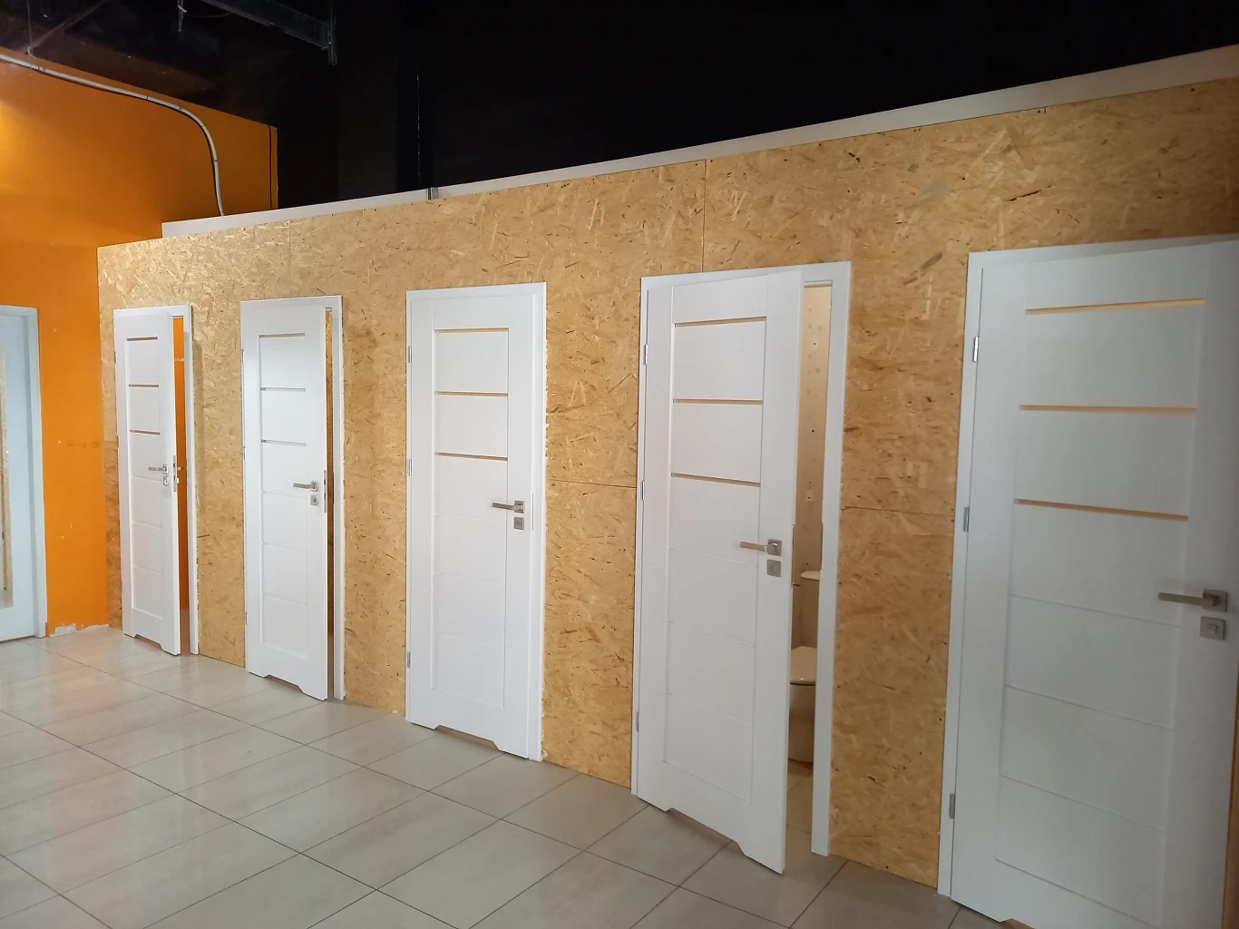 Galeria Plaza zamienia się w punkt pomocy uchodźcom z Ukrainy.