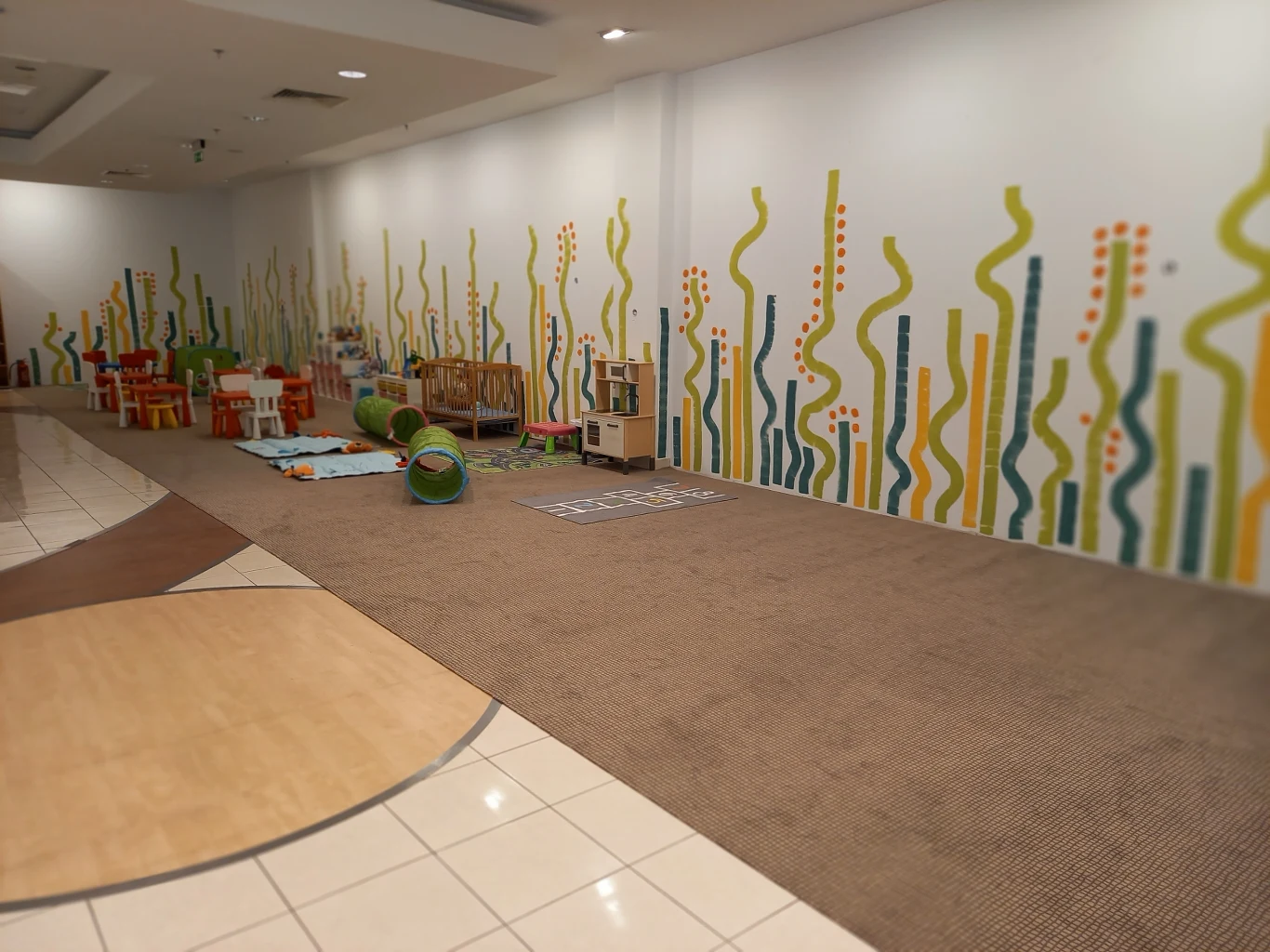 Galeria Plaza zamienia się w punkt pomocy uchodźcom z Ukrainy.