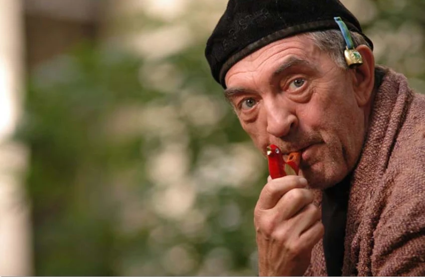 Jerzy Trela jako Szajbus w filmie "Zakochany Anioł"