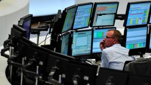 Inwestorzy na rozdrożu. W centrum uwagi wciąż geopolityka