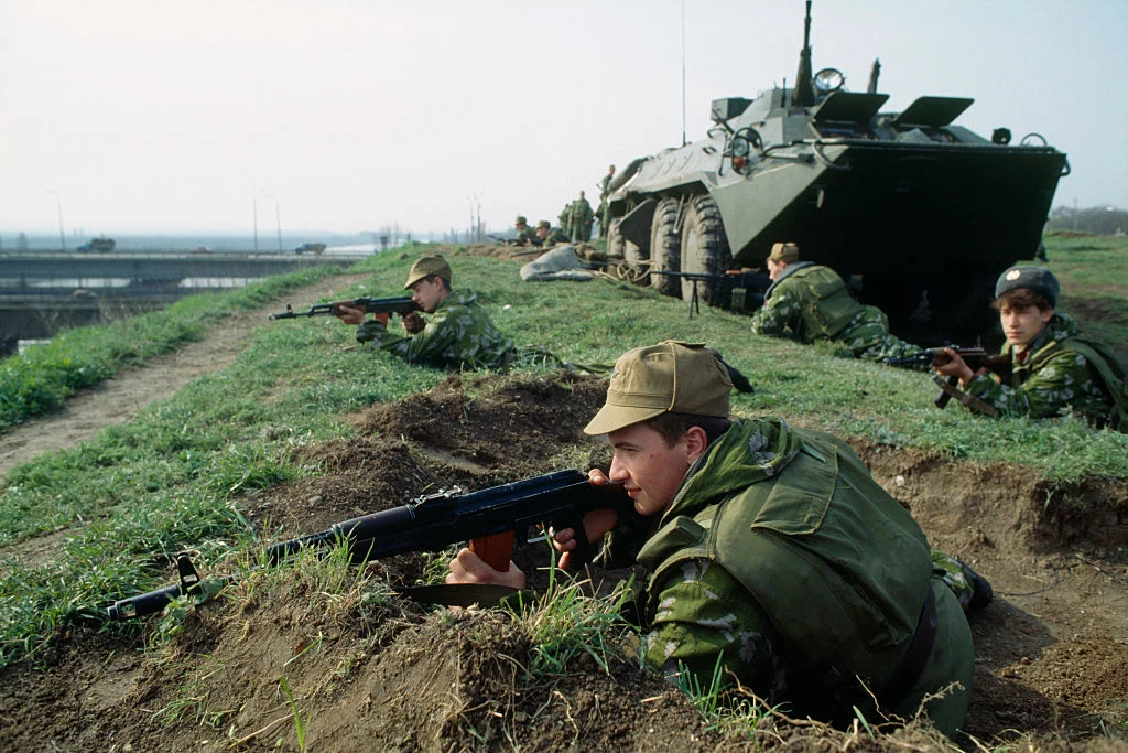 Rosyjscy żołnierze na granicy naddniestrzańskiej