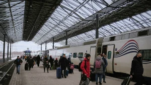 Część Rosjan wyjeżdża z kraju, by przeczekać kryzys