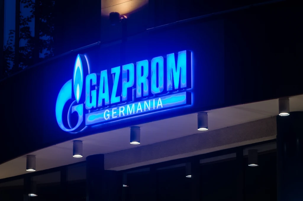 Gazprom informował już w piątek, że wycofuje się z europejskich aktywów