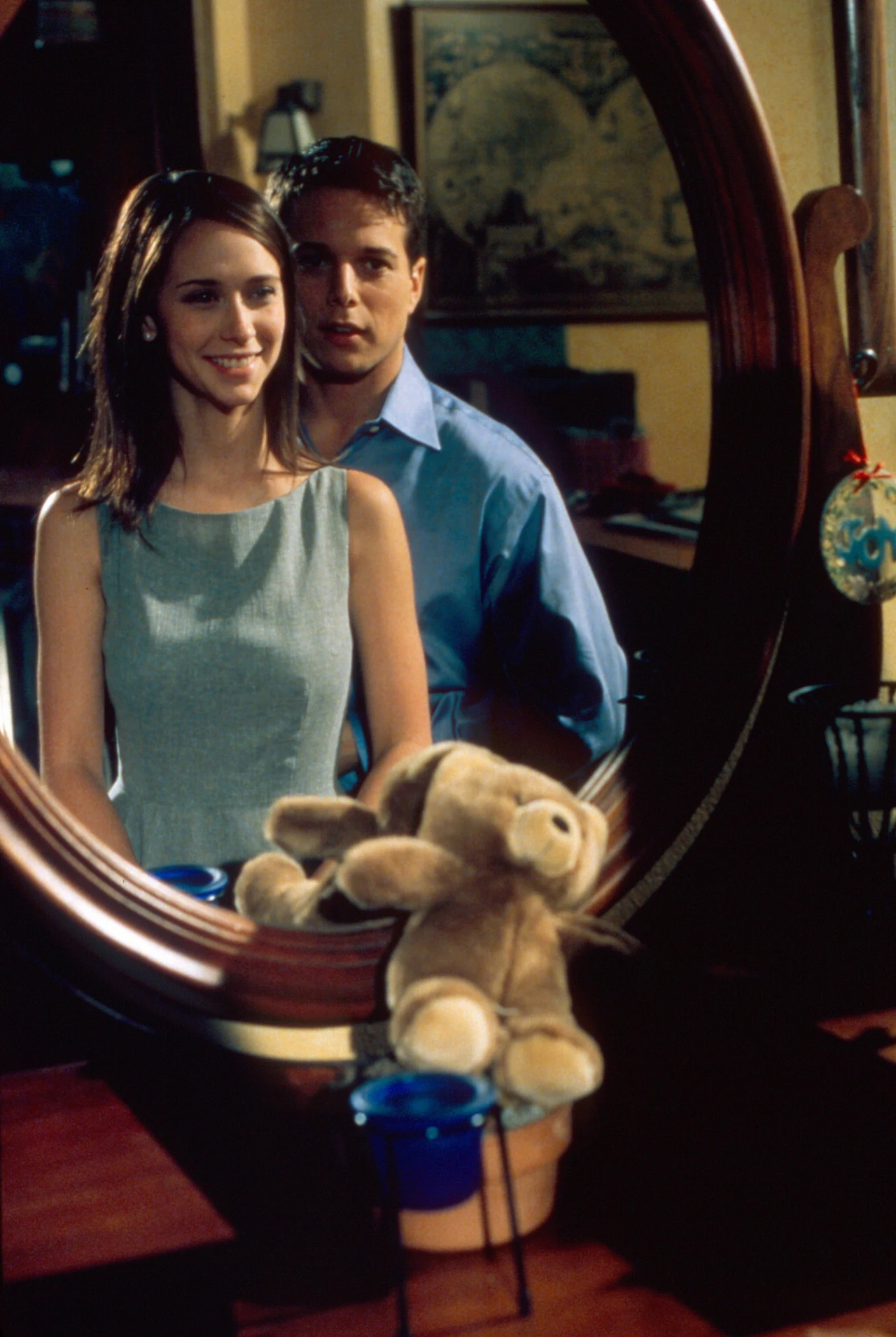 Jennifer Love Hewitt w filmie "Ich pięcioro" Jennifer Love Hewitt w filmie "Ich pięcioro"