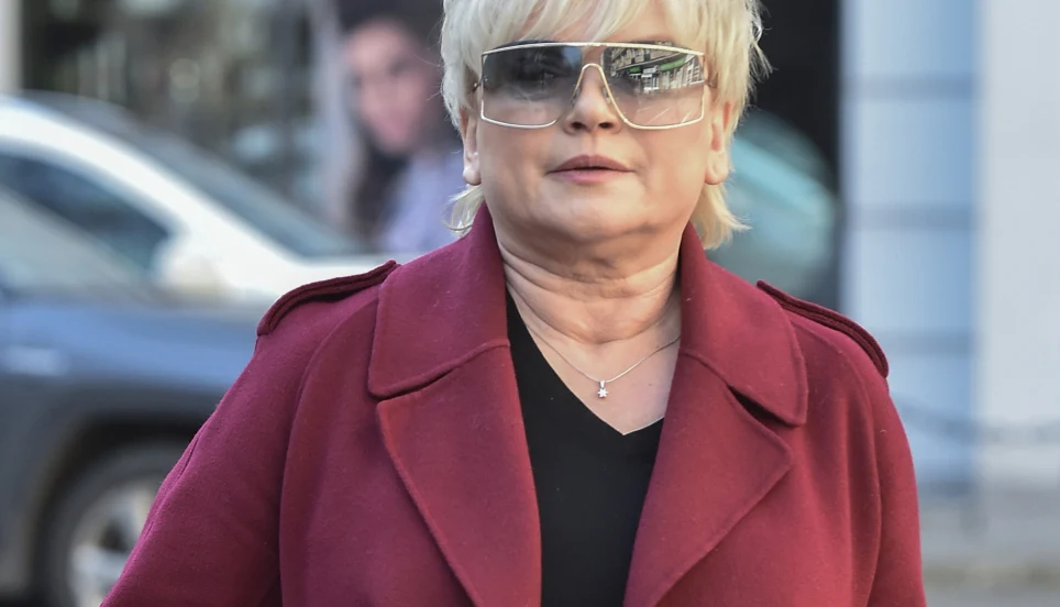 Katarzyna Figura wychodzi ze studia "DDTVN"