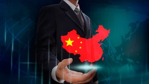 Brak prywatnej własności ziemi dodatkowo stymuluje wzrost chińskiej gospodarki? (zdj. ilustracyjne)