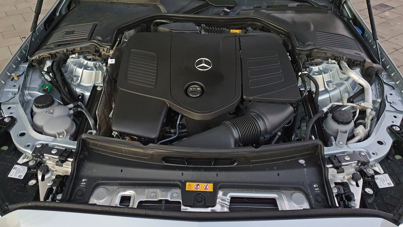 Mercedes C 300 e