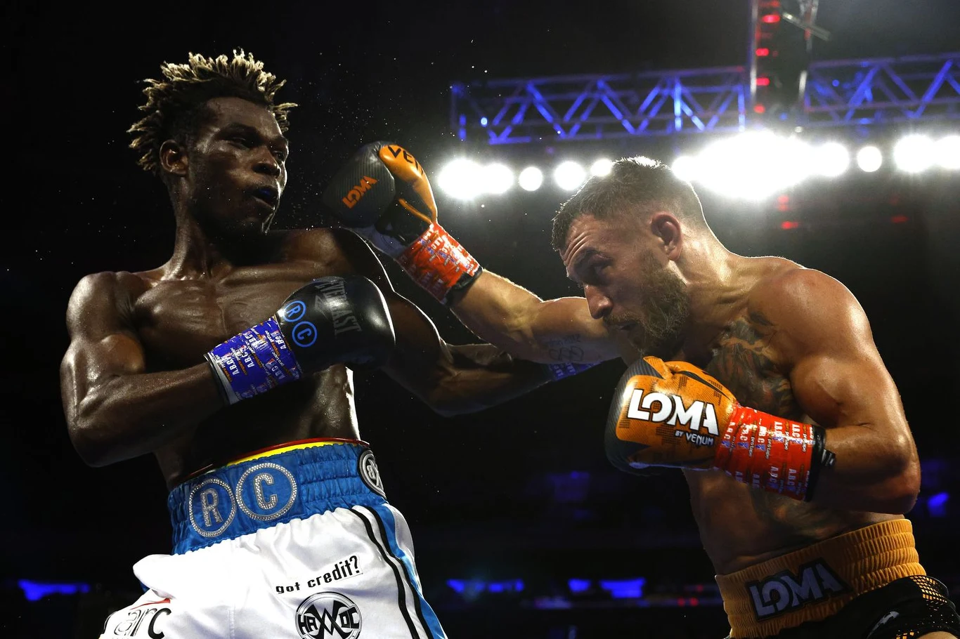 Wasyl Łomaczenko i Richard Commey Wasyl Łomaczenko i Richard Commey